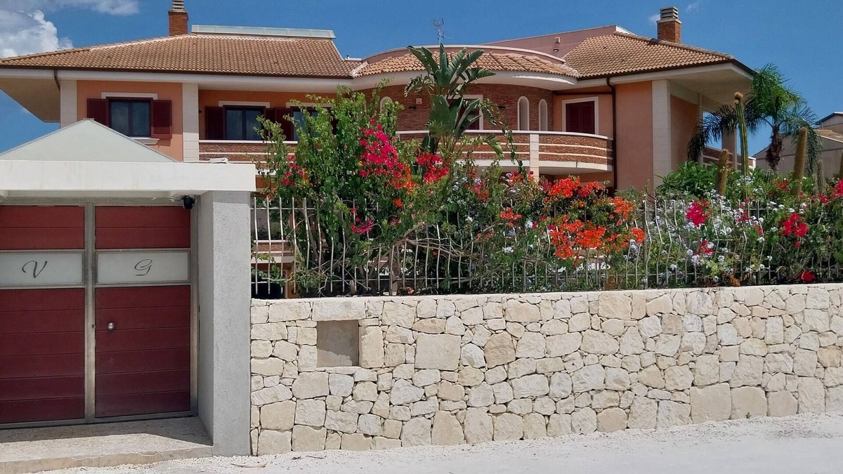Tiche Bed & Breakfast | Villa Giulia - Perla Marina