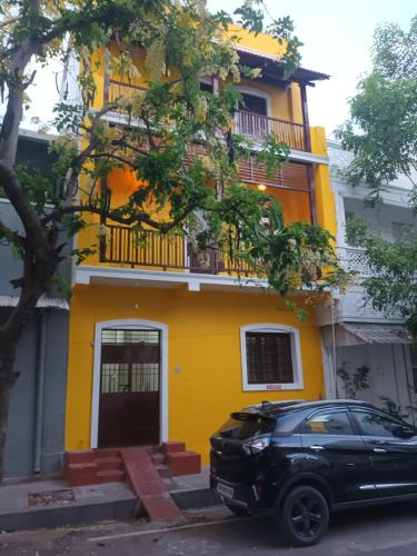 White Town Apartment | Villa Gomez