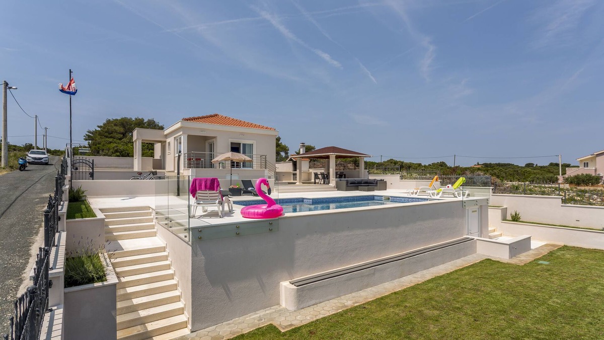 Necujam House | Villa Grabovka in Necujam - island Solta, Croatia