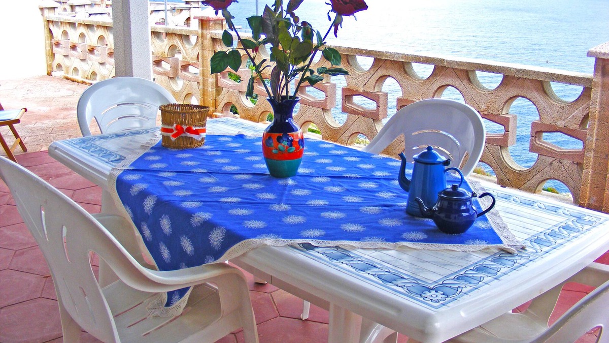 Corsano Apartment | Villa Guardiola: Four-room apartment on the sea near Santa Maria di Leuca