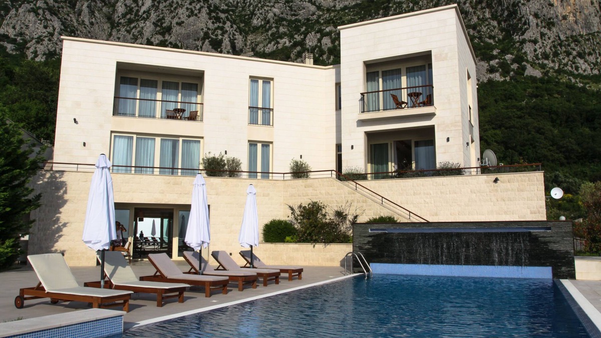 Sveti Stefan Villa | Villa Hedonism, (Possibility for a long-term bookings on a special conditions)