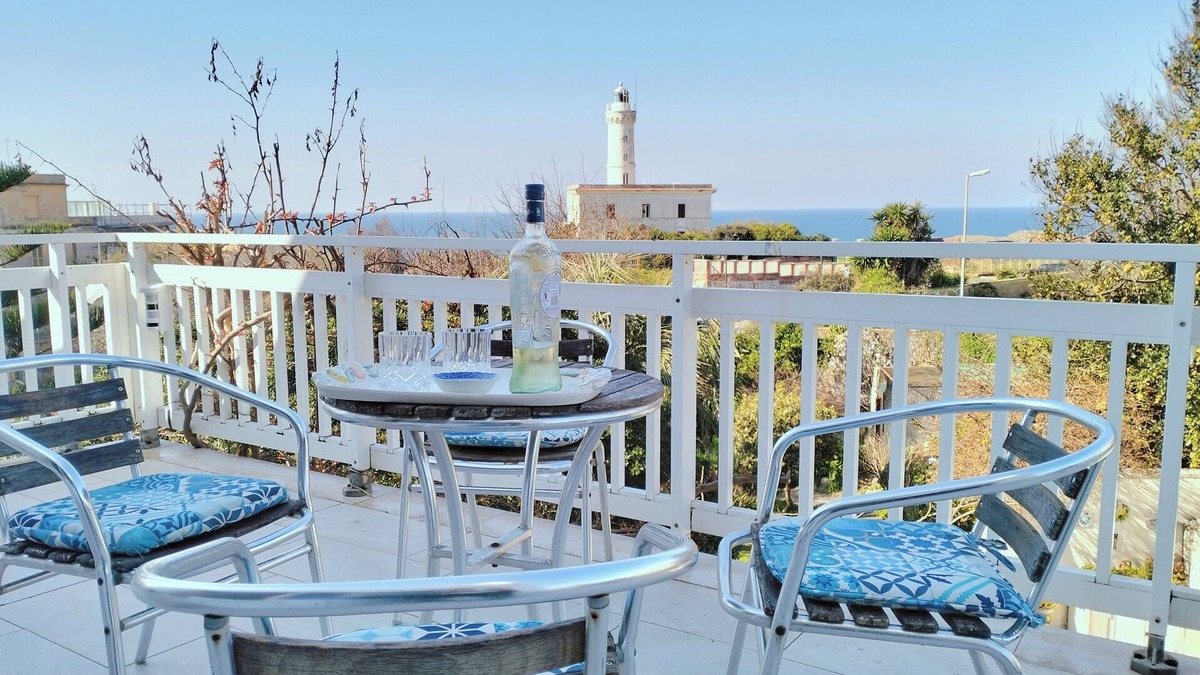 Anzio Villa | Villa historic center sea view