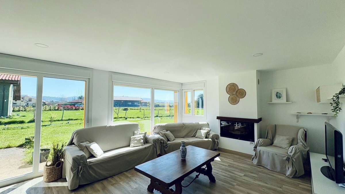 Lloreda Villa | Villa Ikigai Costa