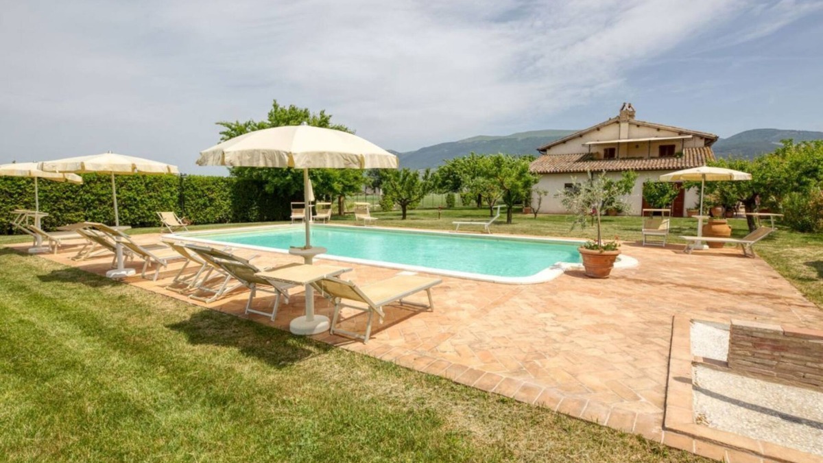 Spello Villa | Villa il Barco by MMega