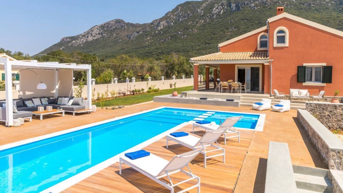 Agios Matthaios Villa | Villa Illios - Three Bedroom Villa, Sleeps 6