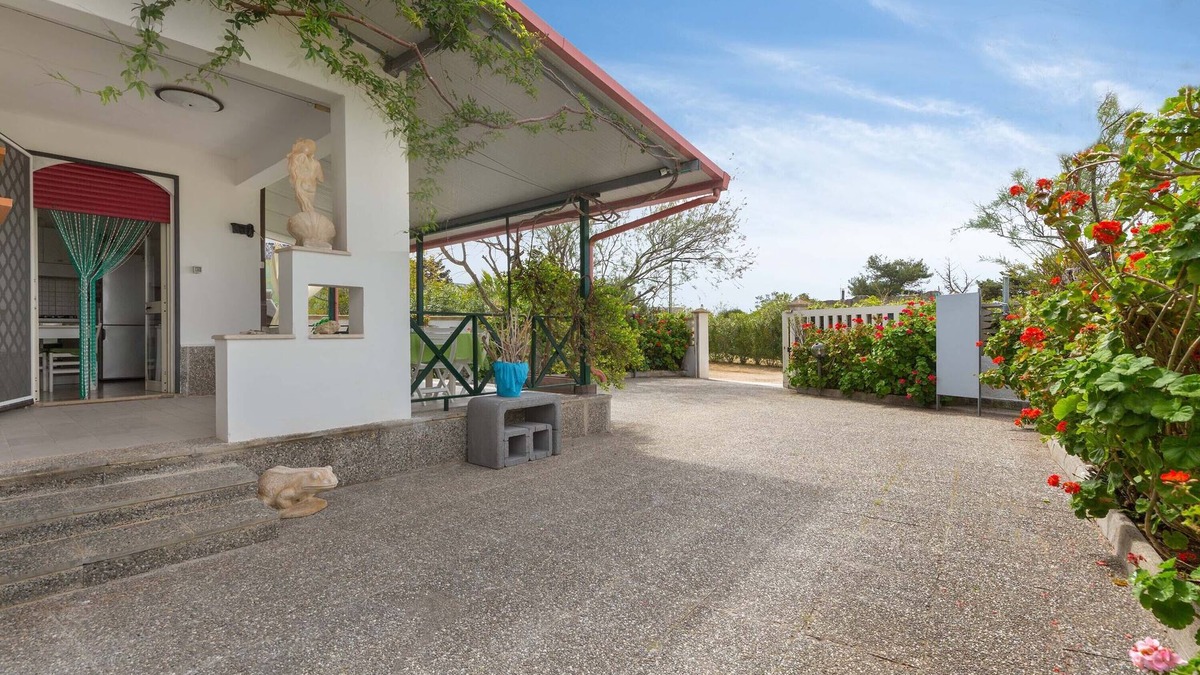 Padula Fede Apartment | Villa Imma - Bilo B by BarbarHouse