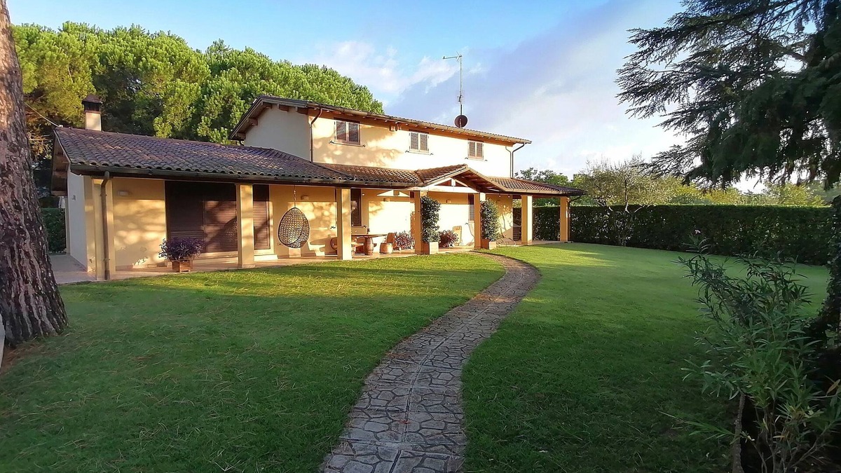 Arezzo House | Villa immersed in the countryside and tranquility 5 min from Arezzol