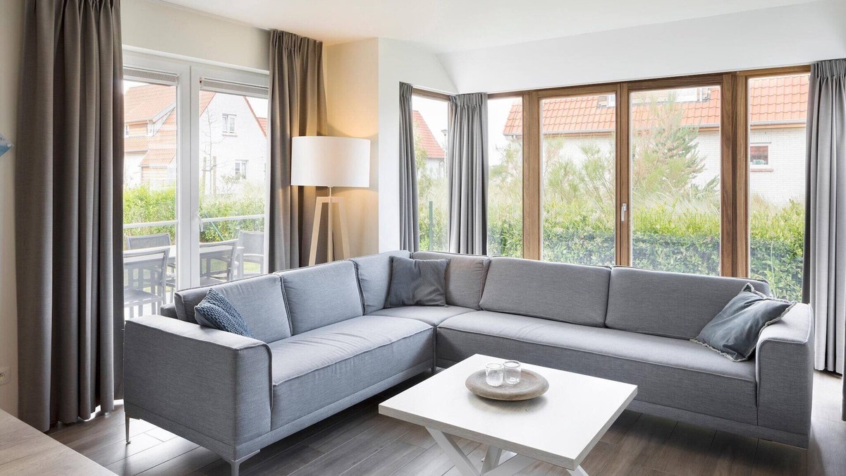 Bredene Villa | Villa in Breeduyn Village with Garden