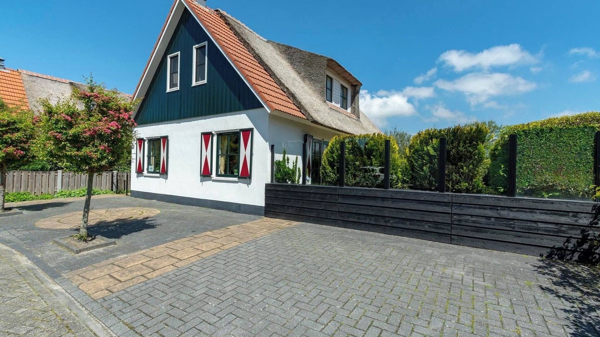 Callantsoog Villa | Villa in Callantsoog near Beach and Sea