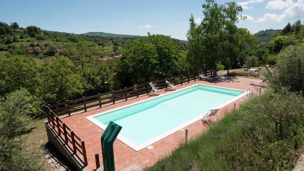 Porciano Villa | Villa in Casentino with Pool & Castle Views