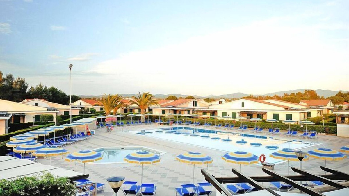 Marina di Cecina Apartment | Villa in Cecina Mare near Sandy Beach