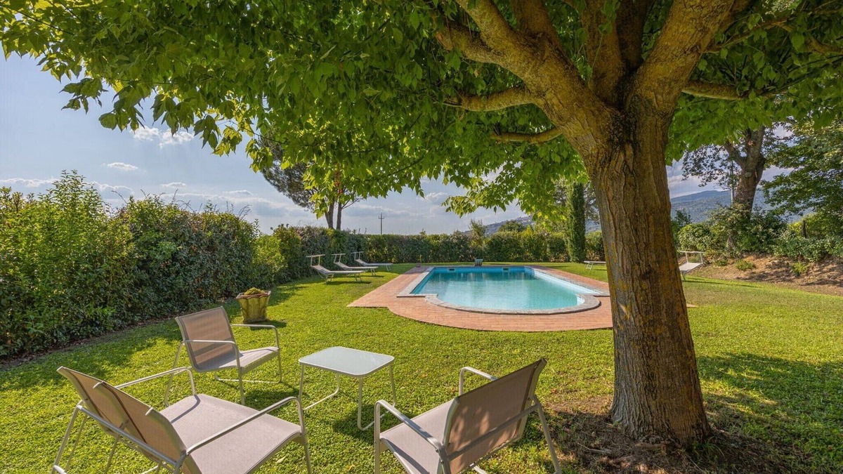 Cortona Villa | Villa in Cortona with Pool and Panoramic Views