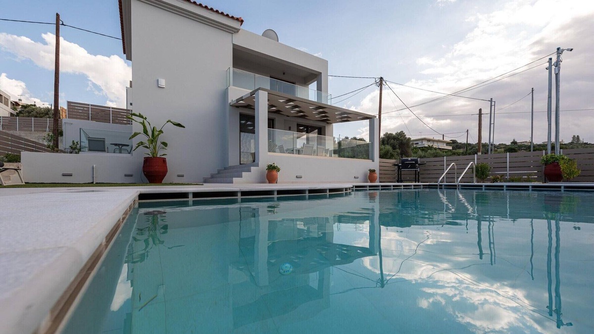 Adele Villa | Villa in Crete with Sea Views & Private Pool