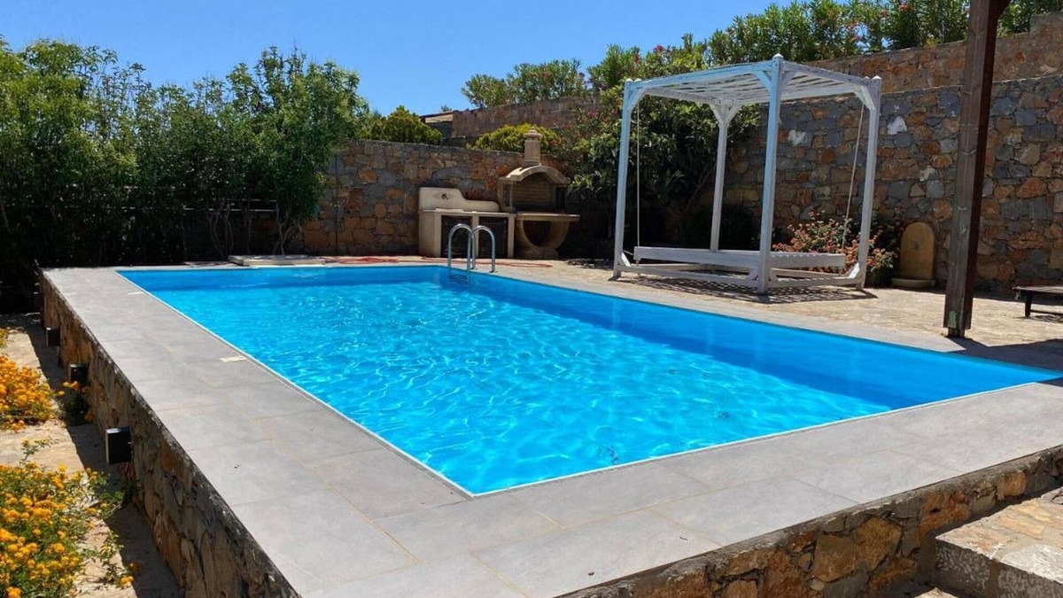 Plaka Villa | Villa in Elounda near Sea & Private Pool