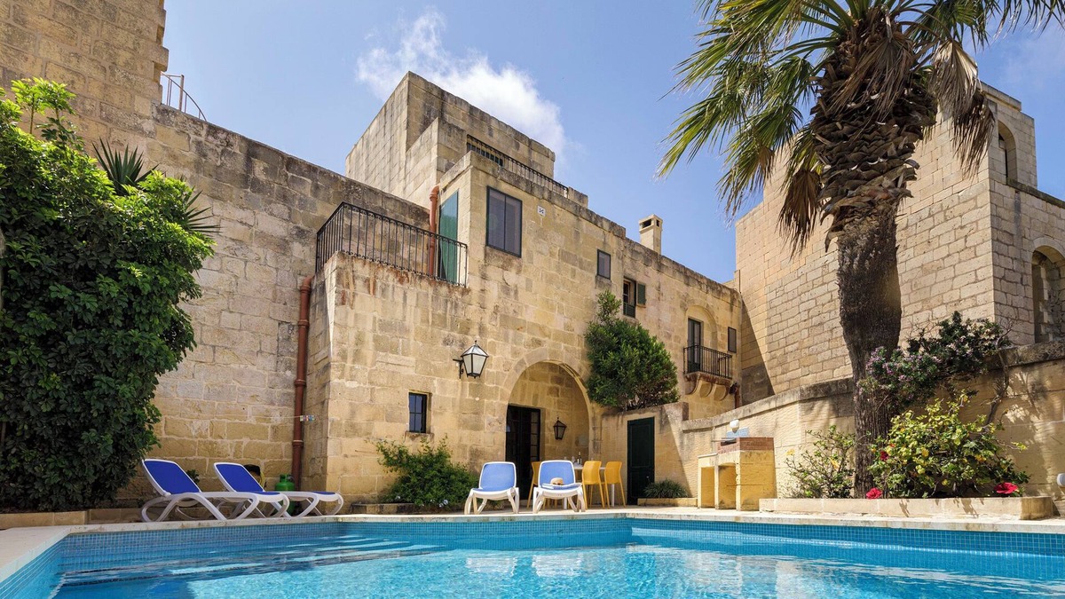 Ta' Għammar Villa | Villa in Gozo with private pool, quiet location & family friendly