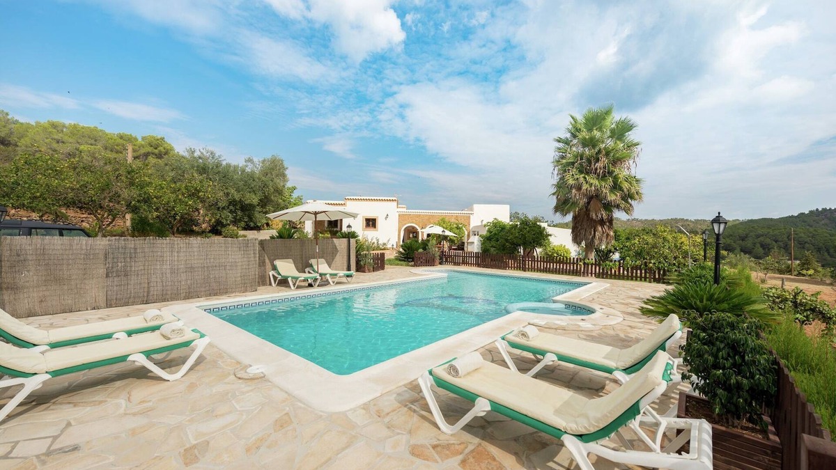 Sant Joan de Labritja Villa | Villa in Ibiza near Benirrás Beach