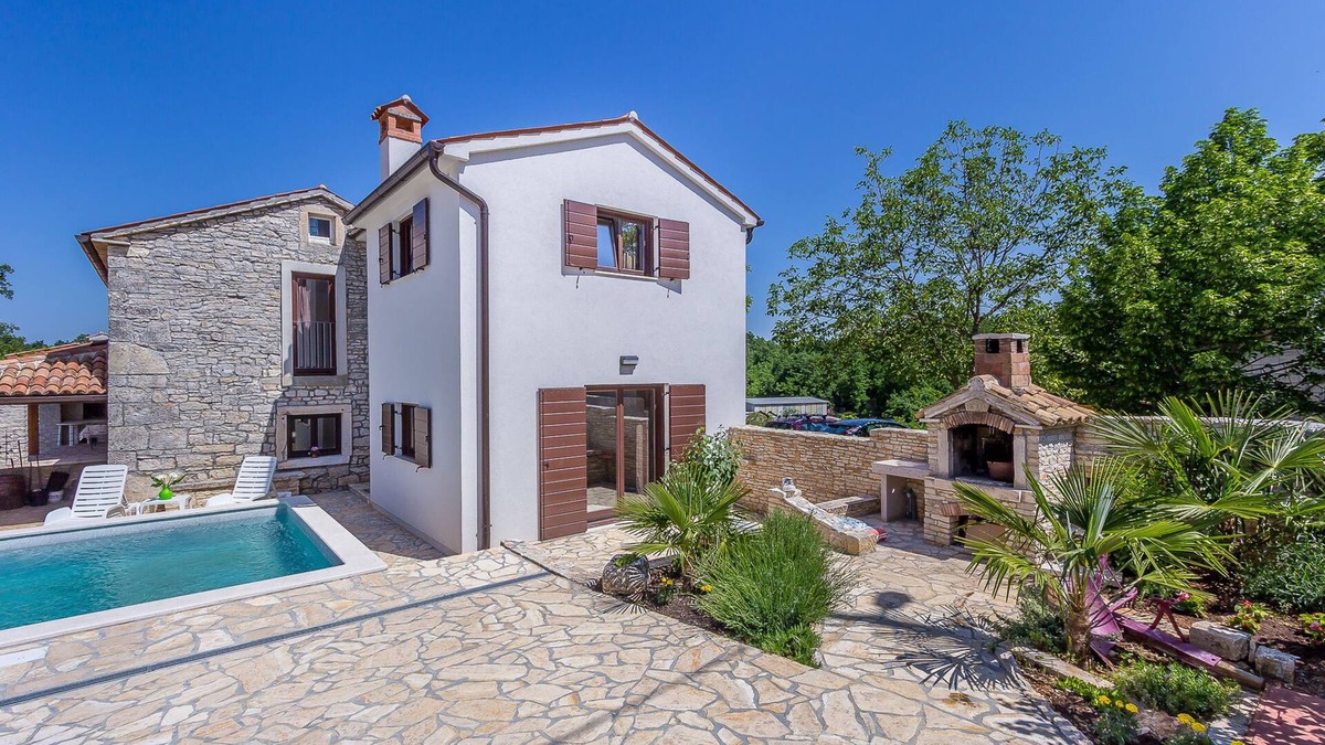 Peresiji Villa | Villa in Istria with Pool near Croatian Sea