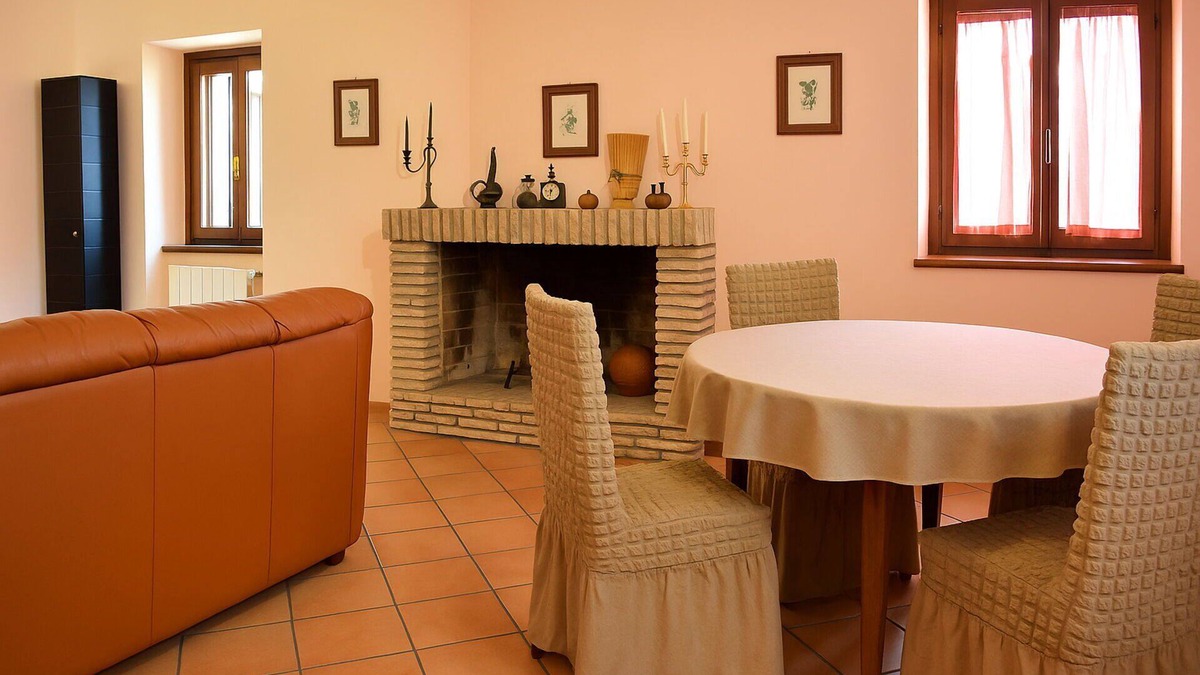 Bellante Villa | Villa in Campli with 3 bedrooms sleeps 8