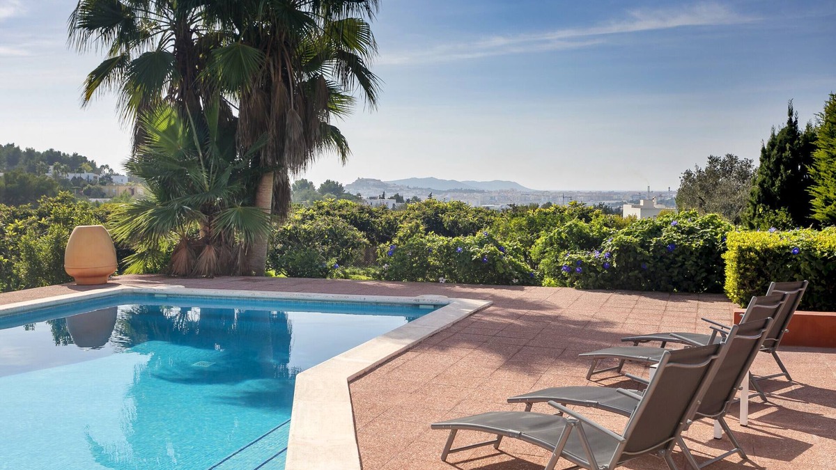 Can Furnet Villa | Villa in Jesus area 5 min from Ibiza, private pool, BBQ, wifi