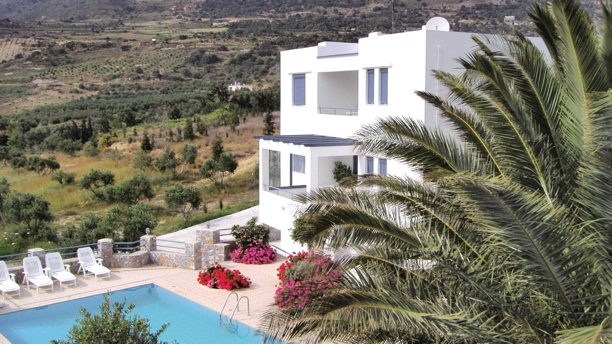 Agios Vasileios Villa | Villa in Lefkogia Crete With Swimming Pool