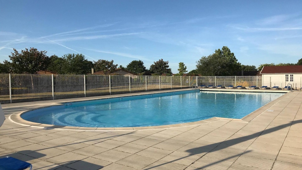 Vasles House | Villa in Les Forges with Golf & Pool Access