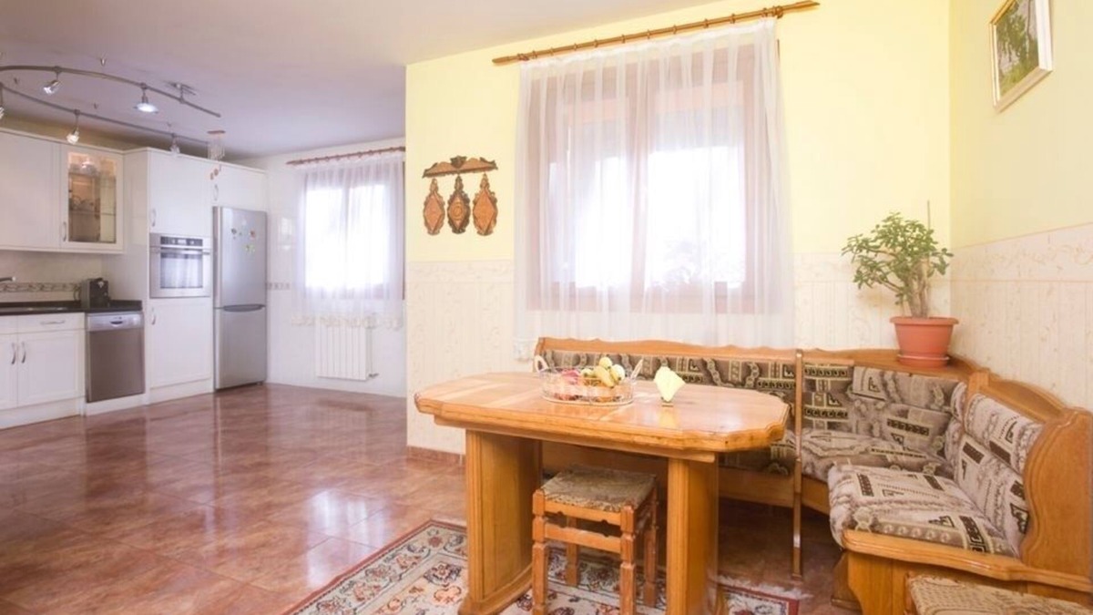 Lesaka Ski Chalet | Villa in Lesaka, near San Sebastián