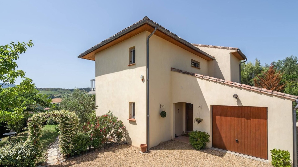 Limoux Villa | Villa in Limoux with Private Pool & Mountain Views