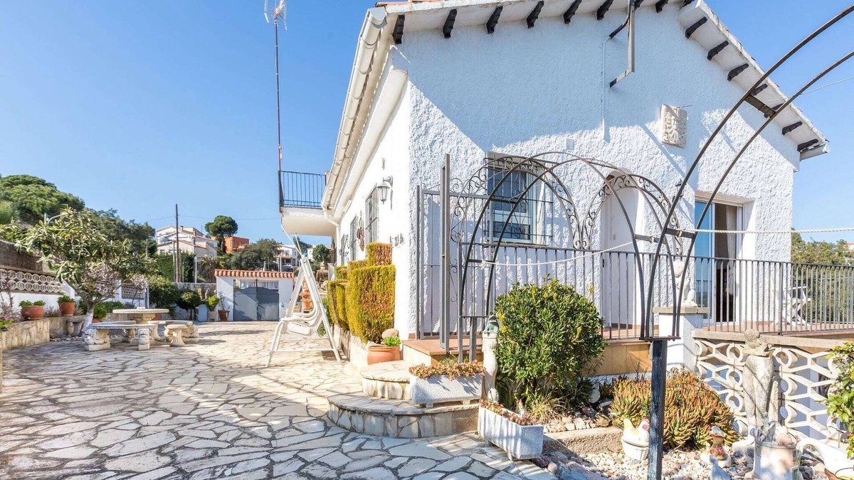 Lloret Blau Villa | Villa in Lloret de Mar with Pool & Sea Views