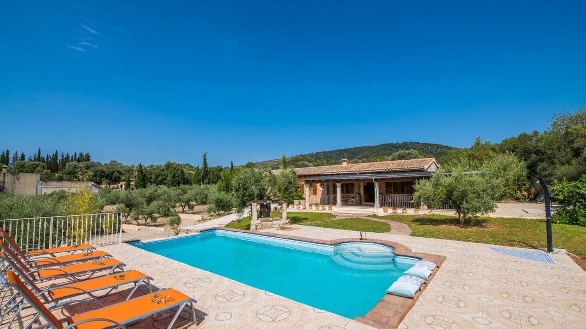 Selva Villa | Villa in Mallorca with Private Pool and Beach