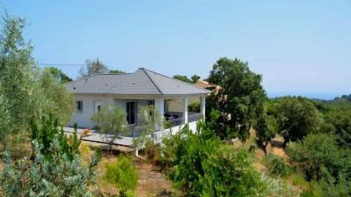 Cervione Apartment | VILLA in nature 10 minutes from the beaches