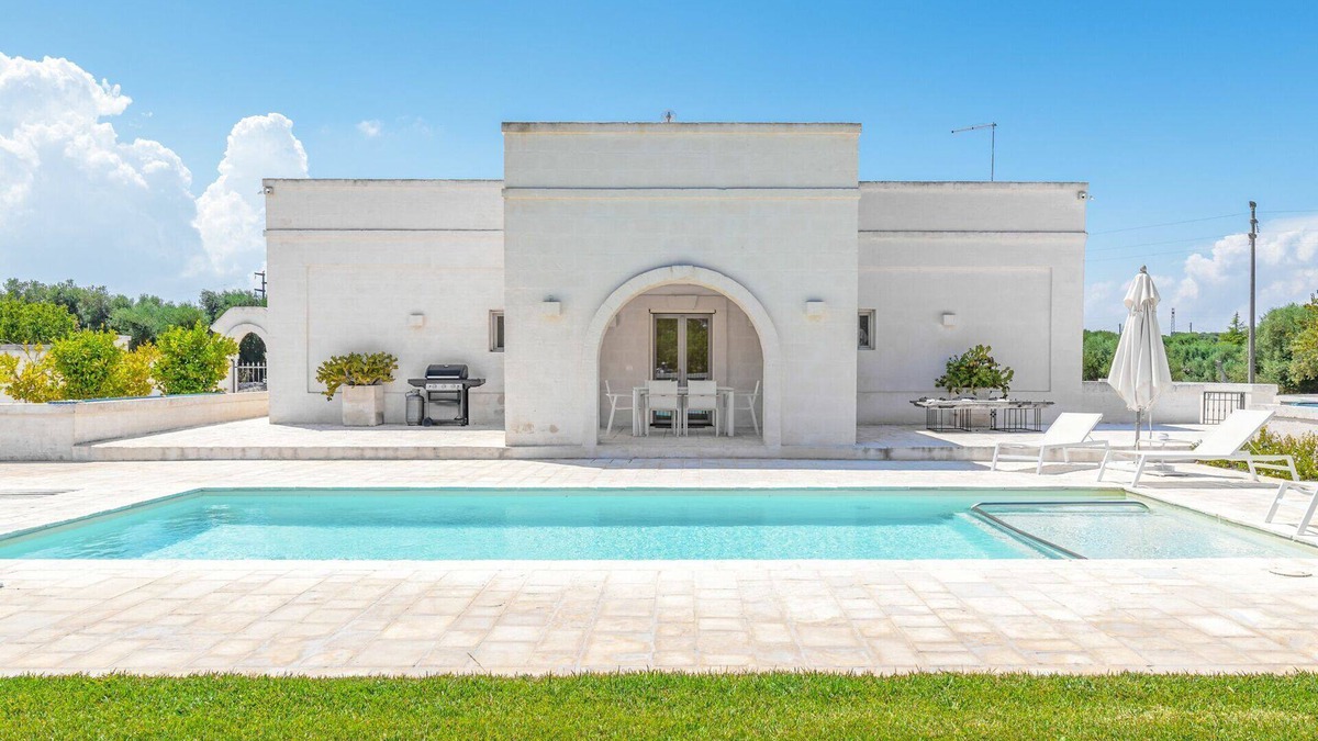 Ostuni Villa | Villa in Ostuni with 3 bedrooms sleeps 6