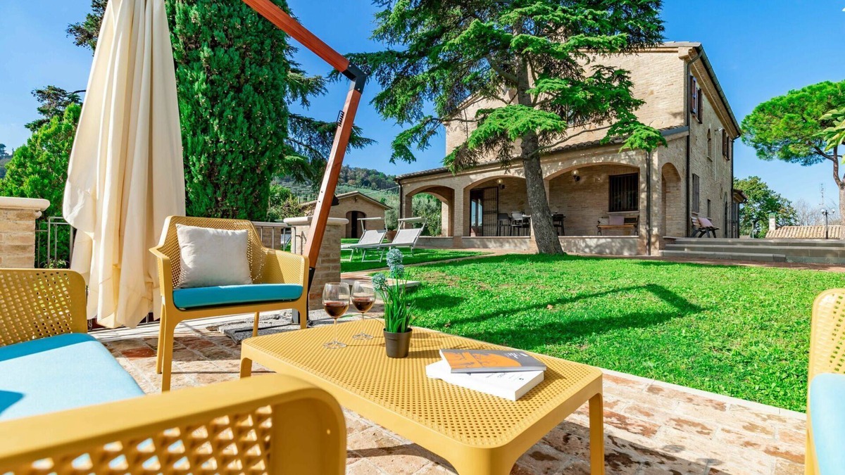 Pesaro Villa | Villa in Pesaro with 4 bedrooms sleeps 10