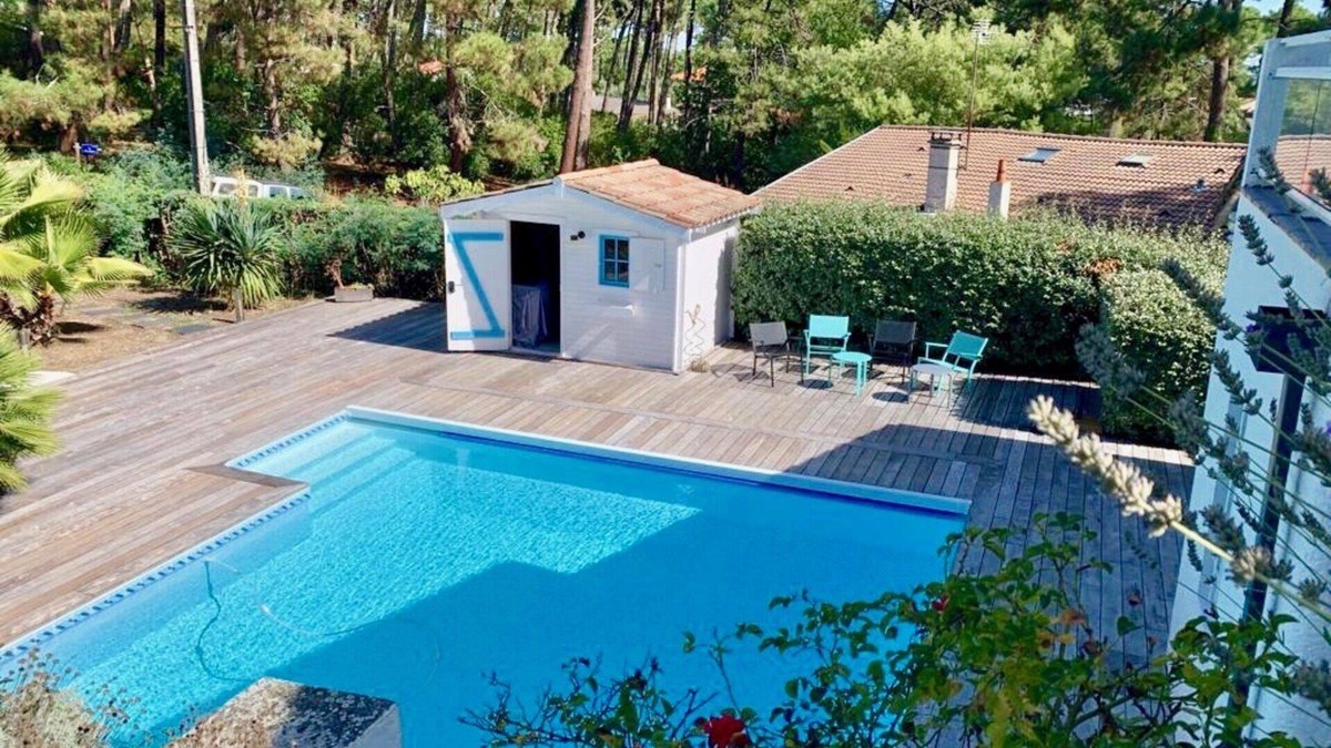 Piraillan House | Villa in Piraillan, family friendly, private pool, between Bay & ocean