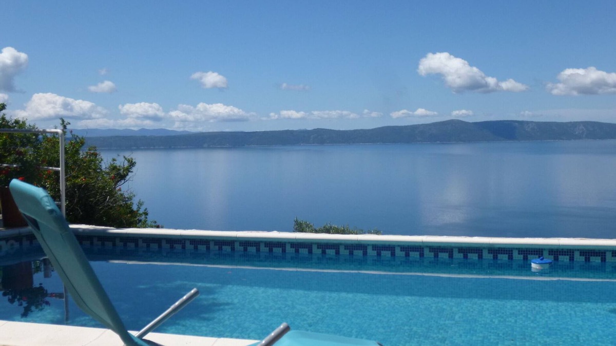 Podgora Apartment | Villa in Podgora, 2 app. quiet super sea and island view. Private pool, WiFi