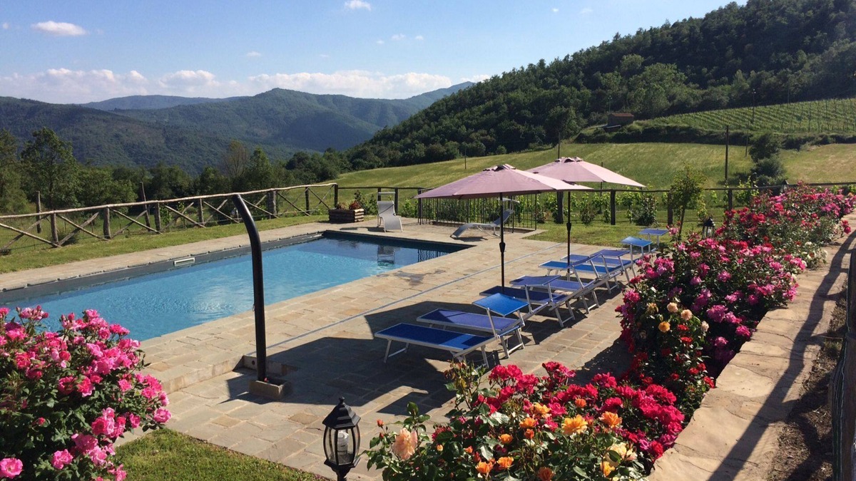 Bivio Lugnano Villa | Villa in Poggioni with 4 bedrooms sleeps 7