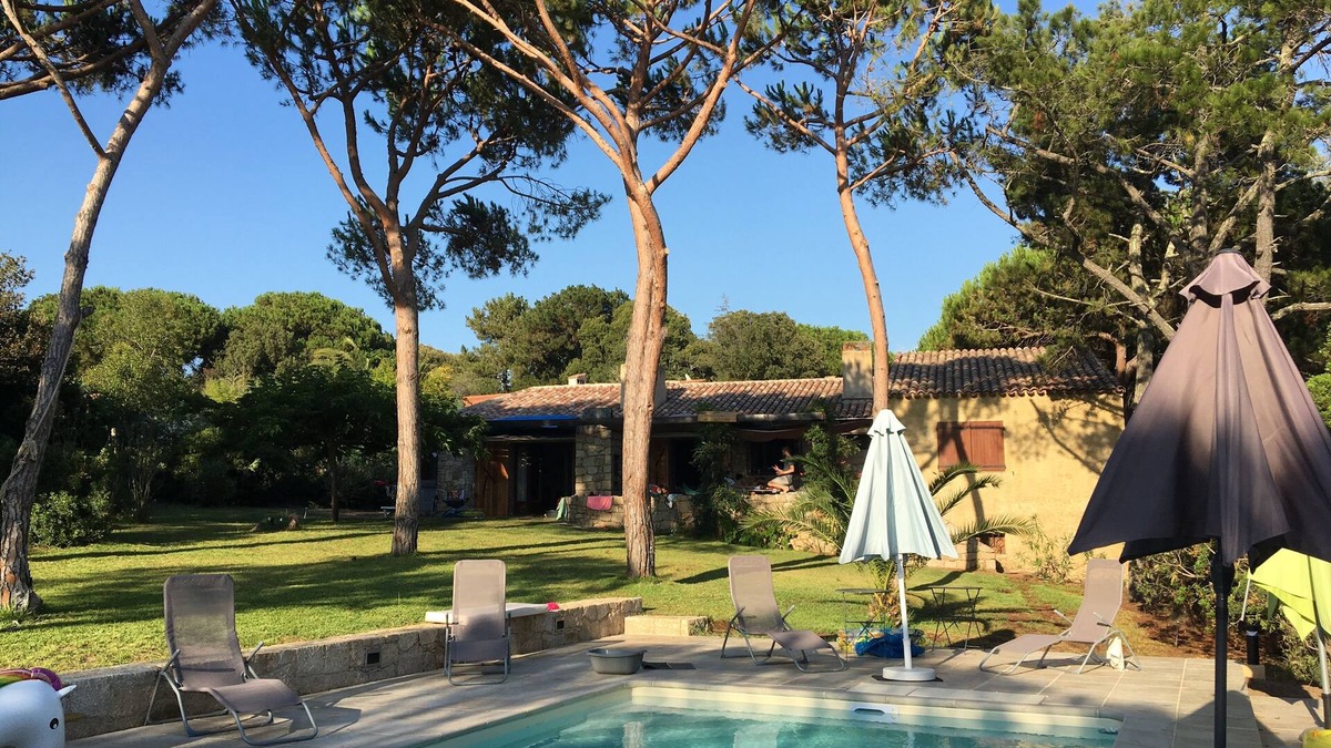 Molini Villa | Villa in private residence, 8-minute walk to sea, 5-minute walk to shops.