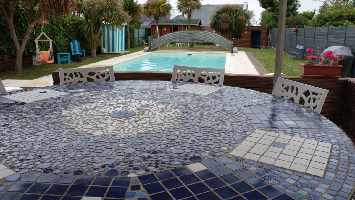 Combrit Villa | Villa in Sainte Marine. heated pool. beaches, harbour, all on foot