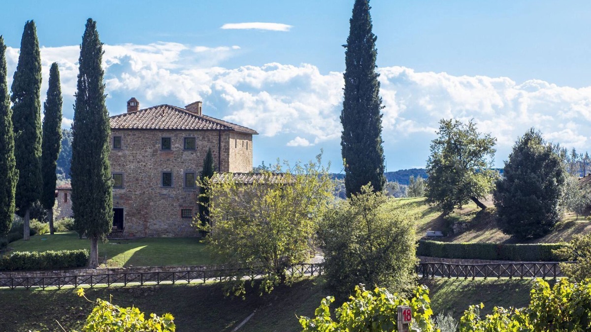 Gaiole in Chianti Villa | Villa in San Vincenti with 5 bedrooms sleeps 12