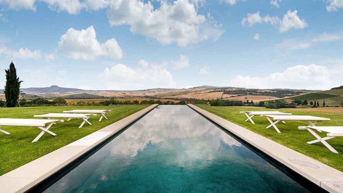 Sarteano Villa | Villa in Sarteano with 8 bedrooms sleeps 19