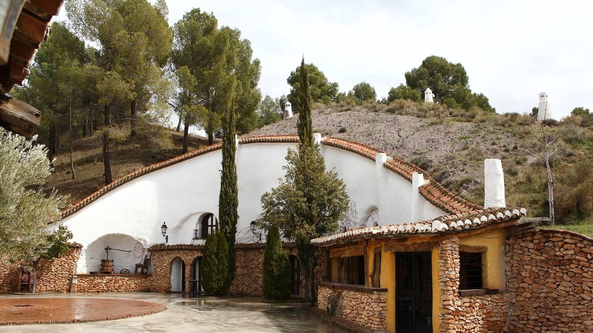 Alcudia de Guadix House | Villa in Spain with Stunning Mountain Views