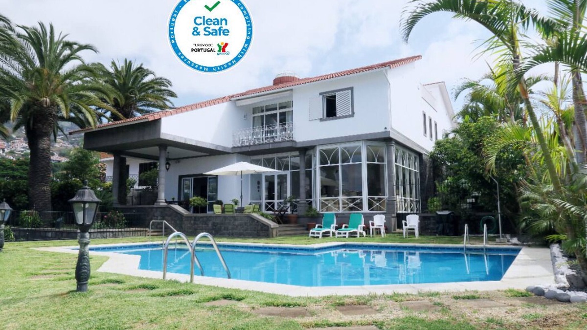 Santa Luzia Villa | villa in the center of Funchal with pool and garden