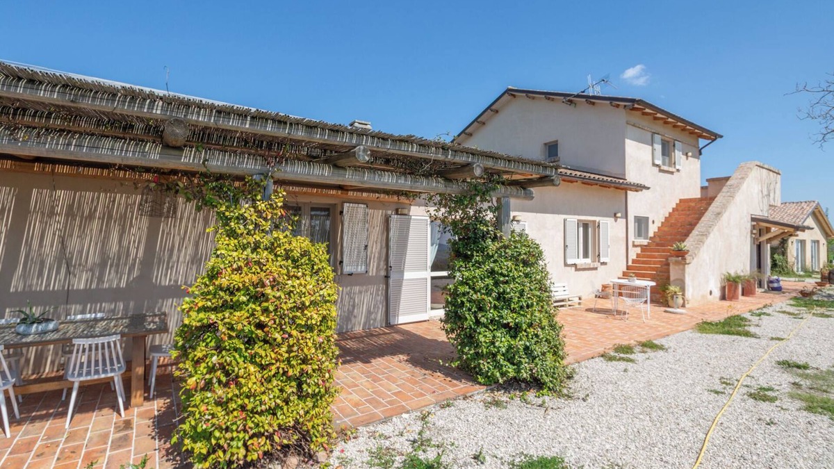Castilenti Villa | Villa in the countryside between the sea and the Gran Sasso