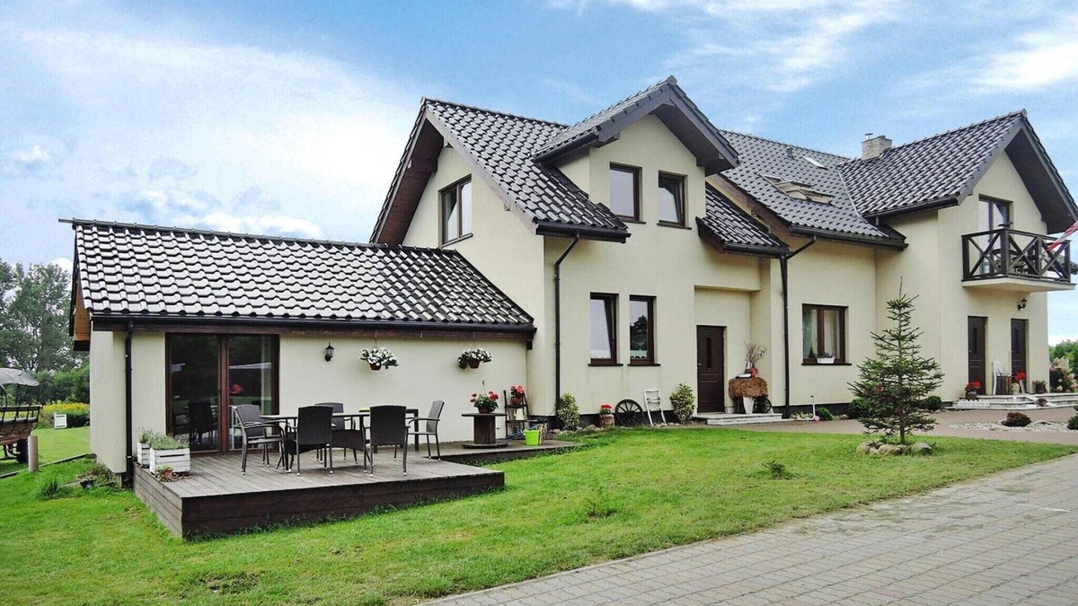 gmina Wolin House | Villa in Troszyn by Lake with Natural Beach