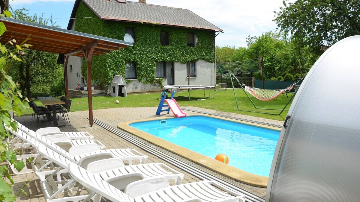 Zelenecka Lhota House | Villa in Zelenecká Lhota with Private Pool