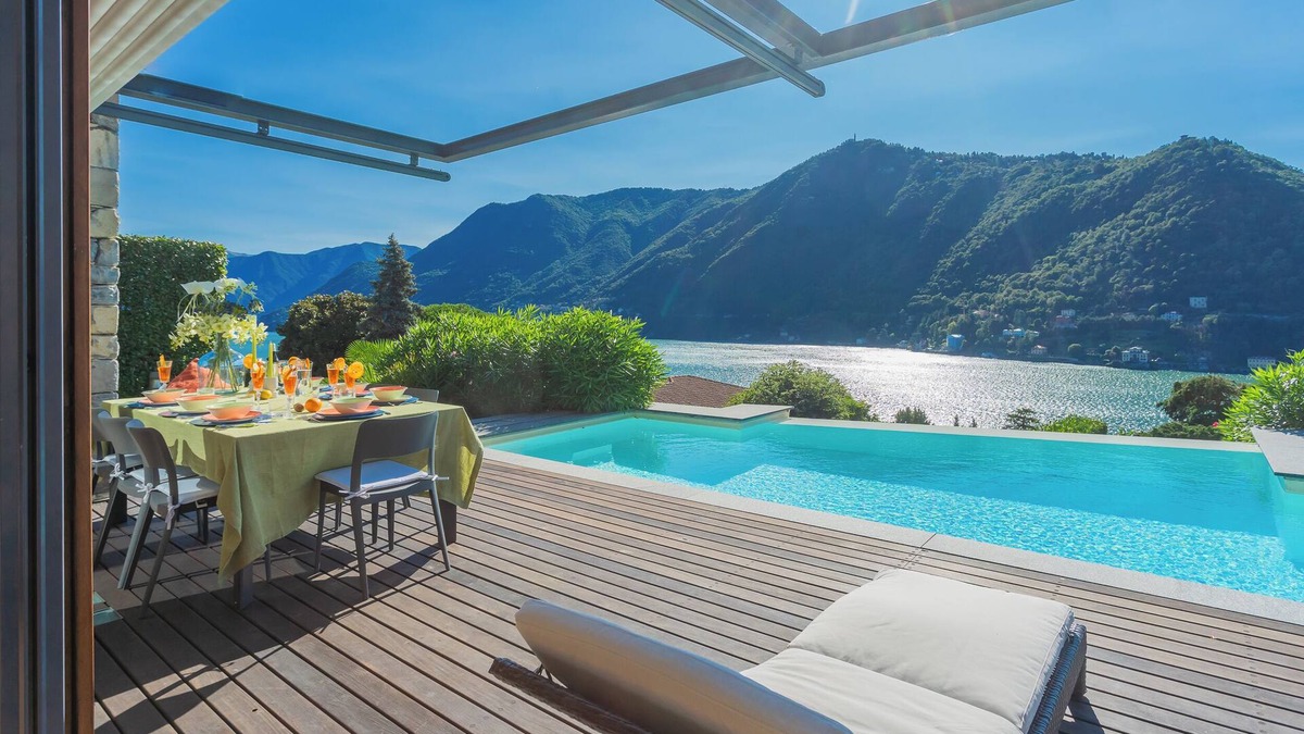 Como Villa | Villa Infinity - Four Bedroom Villa, Sleeps 8