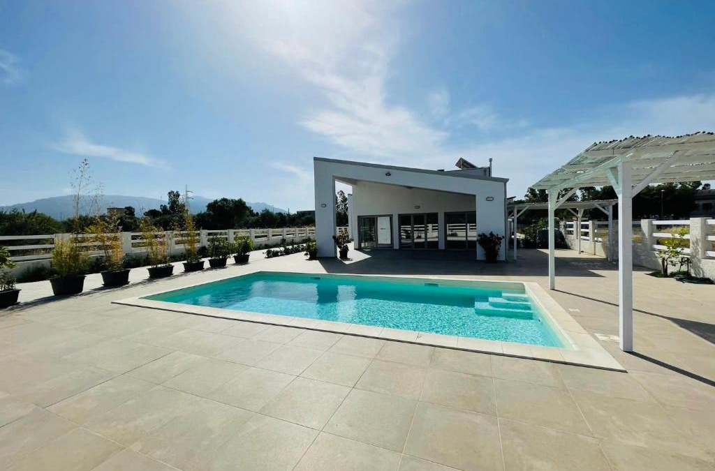 Villaperuccio House | Villa INN