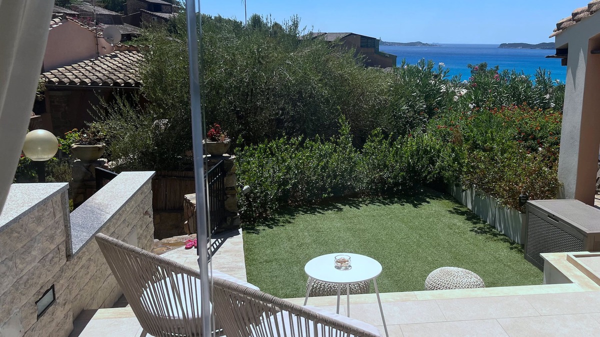 Villasimius Villa | Villa Iris - a 200 Metri Dalla Spiaggia con Vista Panoramica sul Mare