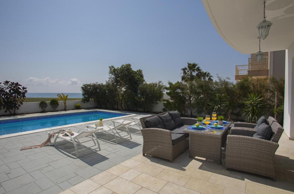 Mazotos Villa | Villa Iris