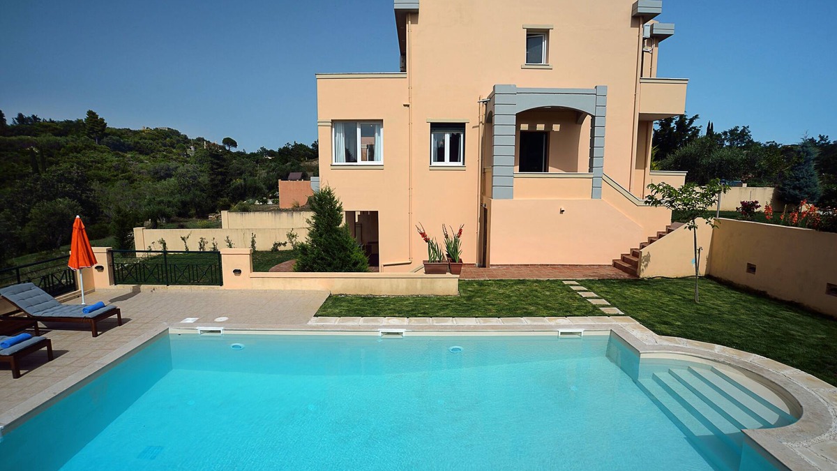 Corfu Villa | Villa Iris is the ultimate booking option for couples, families and friends.