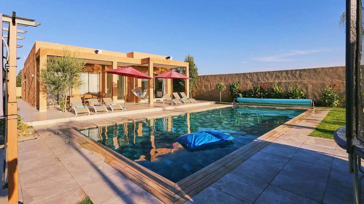 Chwiter Villa | Villa Iris Marrakech: Modern elegance with heated pool and private hammam